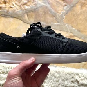 Rip Curl 10.5 44EU Raglan knit mesh Sneakers water boat shoes black barefoot